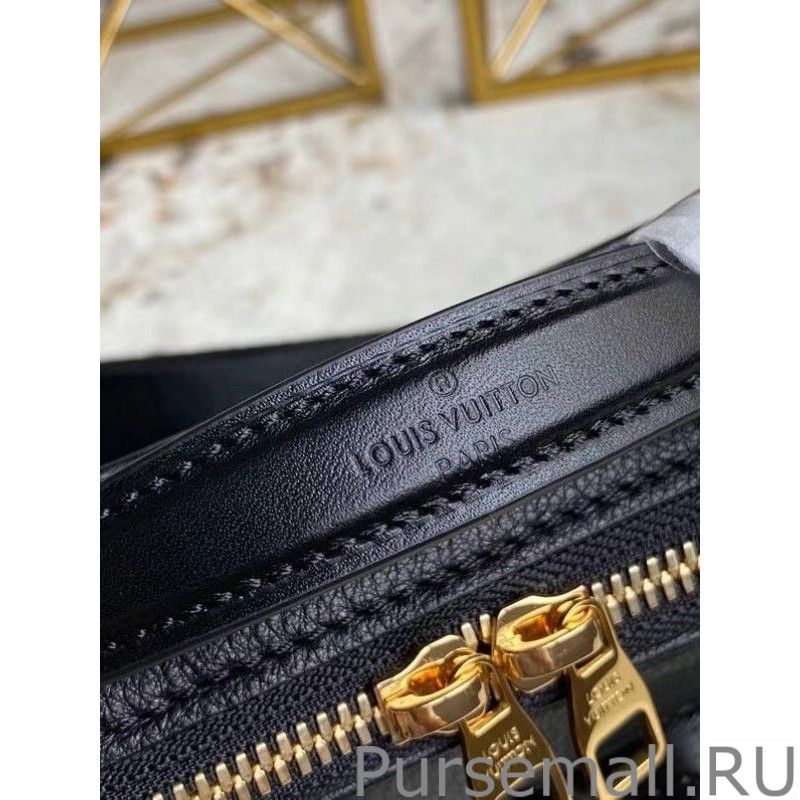 Utility Crossbody Bag In Black M80450