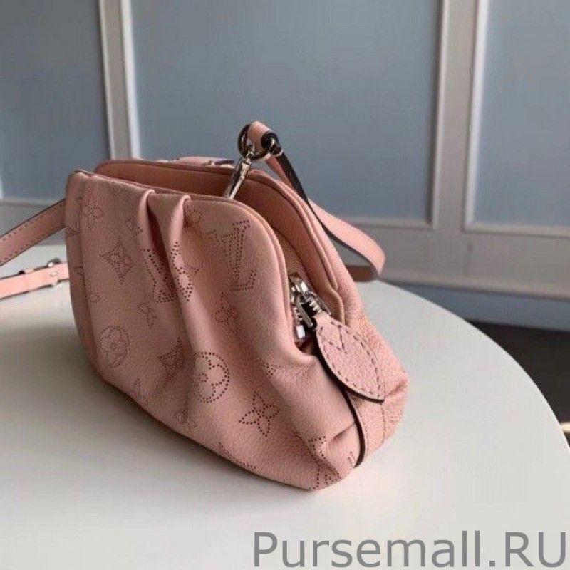 Scala Mini Pouch Mahina Leather M80092