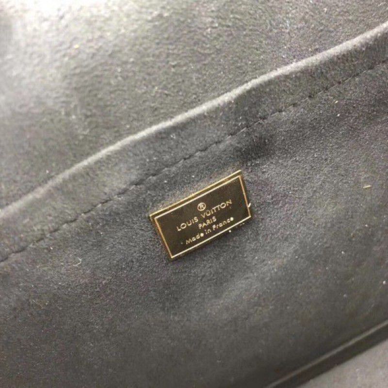 Spring Street Bag Monogram Vernis M90375