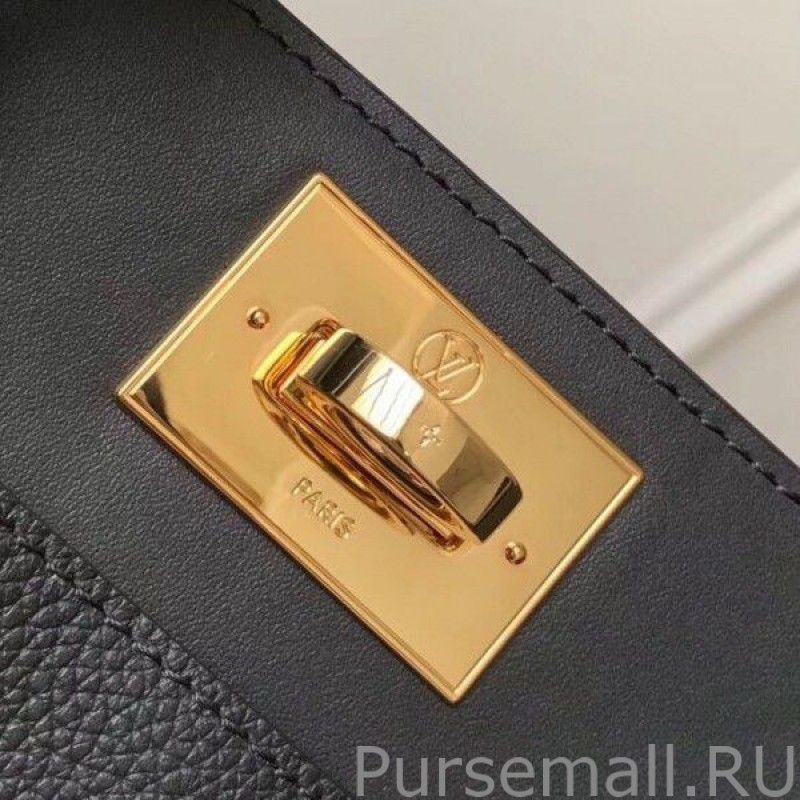 On My Side Bag Monogram Tufting M53826