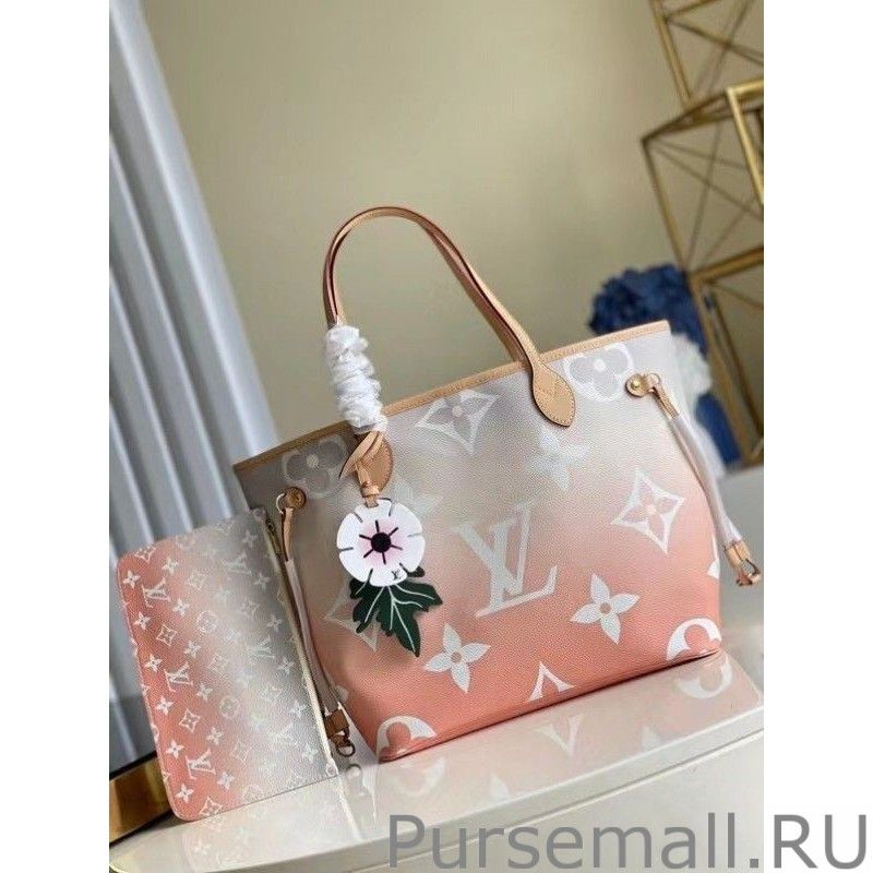 Neverfull MM Bag Monogram Giant M45679