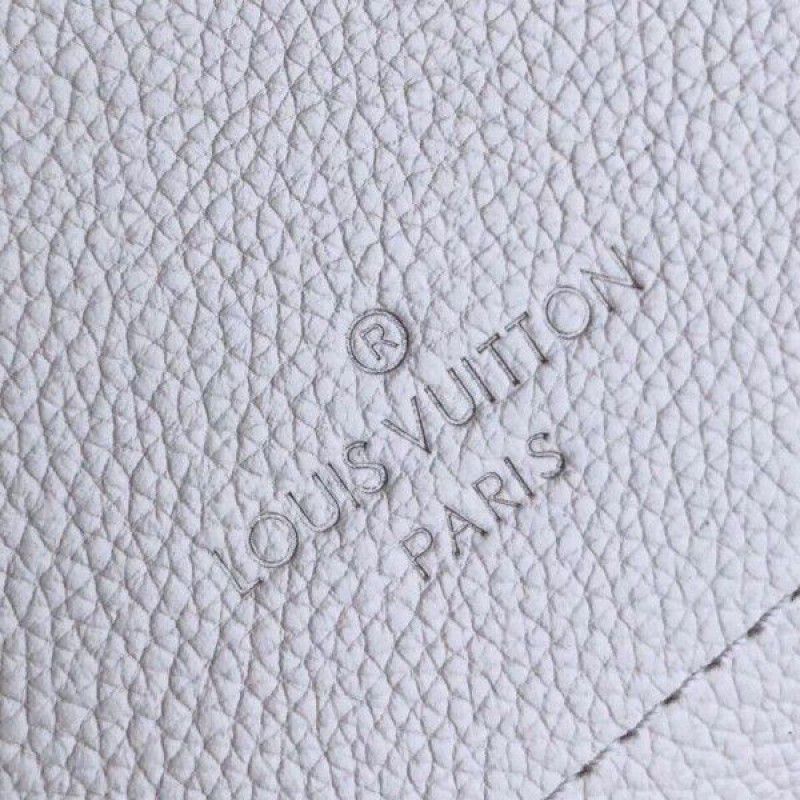 Lockme Day Tote Bag M53647