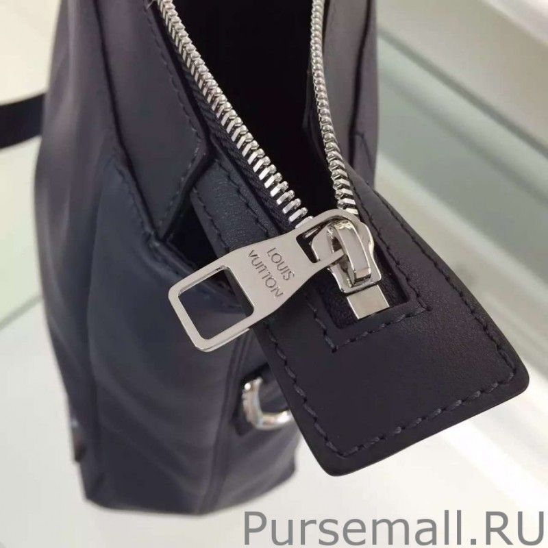 Move V Water Repellent M51104