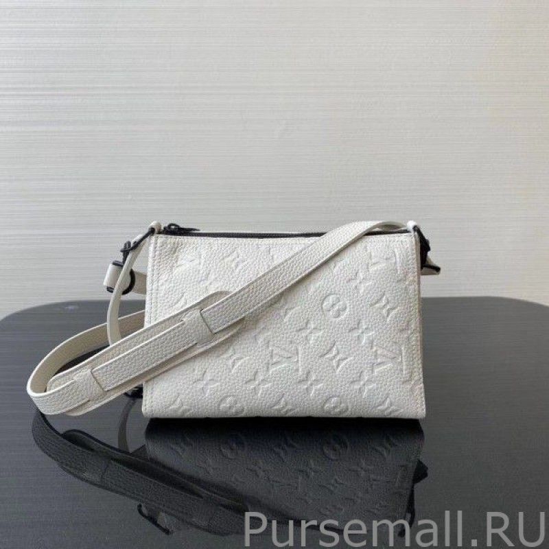 Triangle Messenger Monogram Taurillon M55927