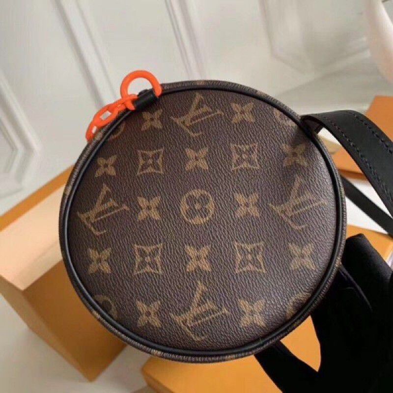 Papillon Messenger Monogram Canvas M44479