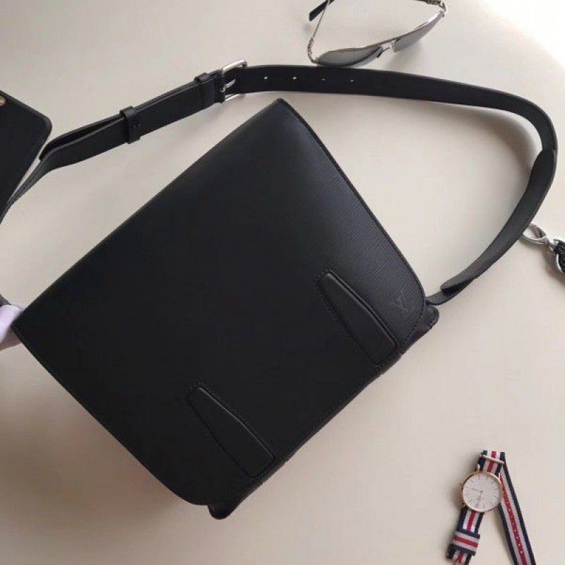 Harington Messenger PM Epi Leather M53404