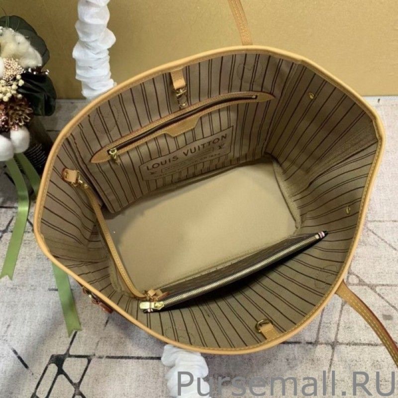 Game On Neverfull MM Tote Bag M57452