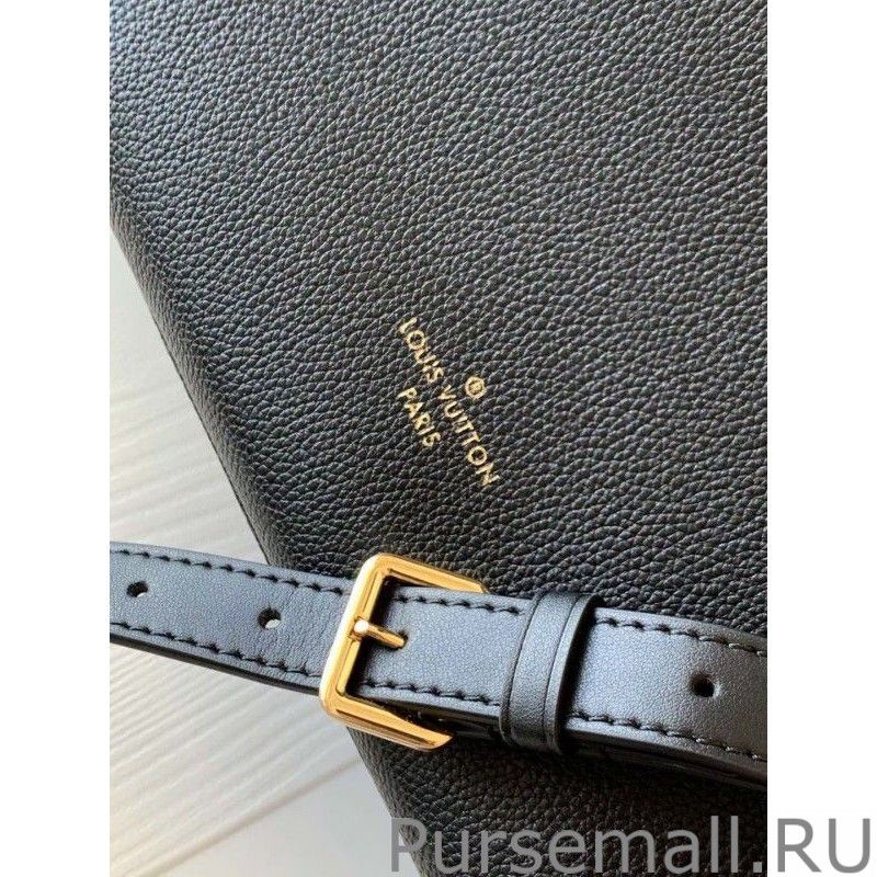 Black On My Side MM Bag with Shearling M58908