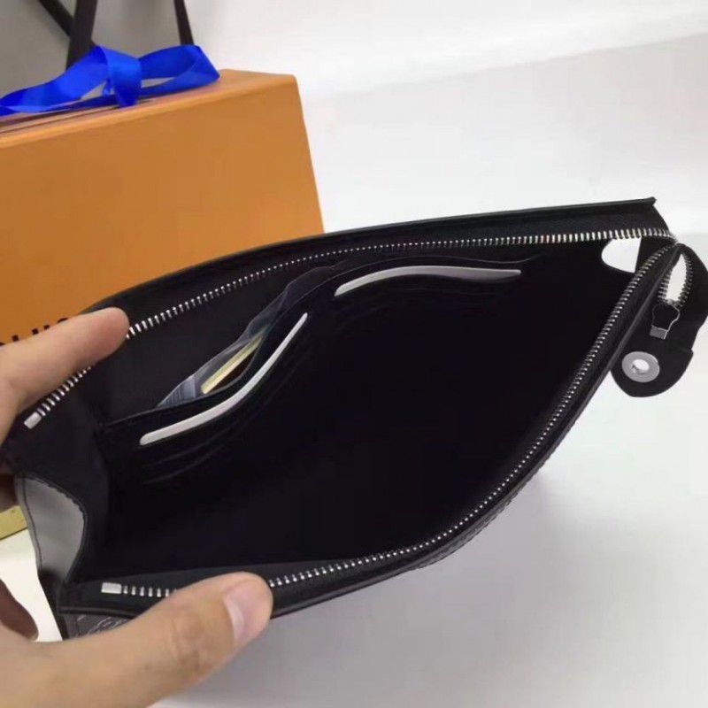 Pochette Voyage MM Monogram Animals M66639