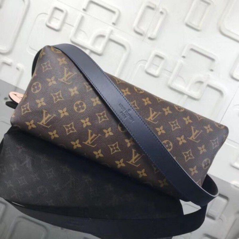 Beaubourg MM Bag Monogram Canvas M43953
