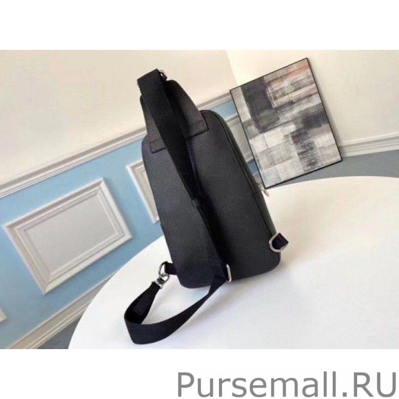 Avenue Sling Bag Taiga Leather M30443