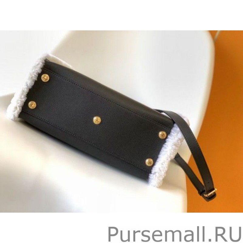 Black On My Side MM Bag with Shearling M58908