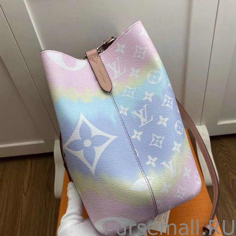 LV Escale NeoNoe MM Bag M45124