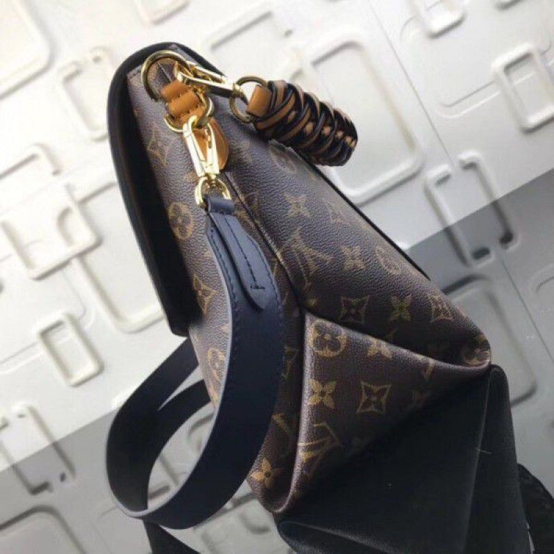 Beaubourg MM Bag Monogram Canvas M43953