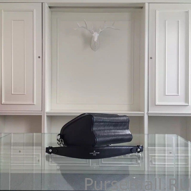 Twist PM Epi Leather M50332