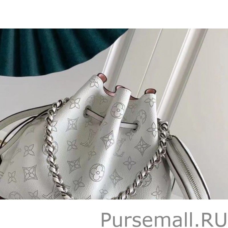 Bella Bag In White Mahina Leather M58480