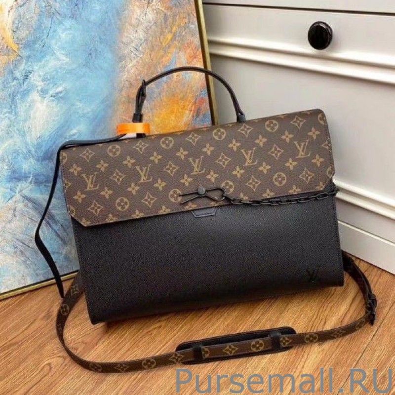 Robusto Briefcase Taiga Leather M30591