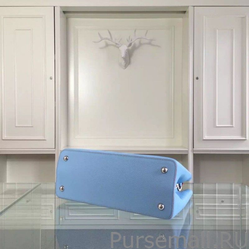 Lake Blue Capucines MM M94715