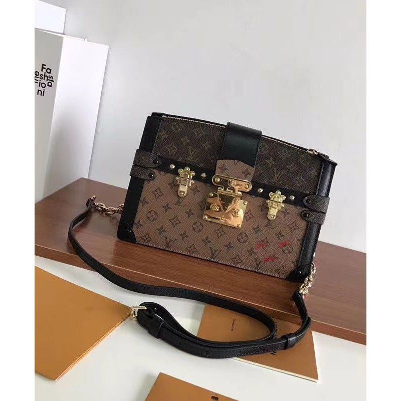 Trunk Clutch M43596 Brown