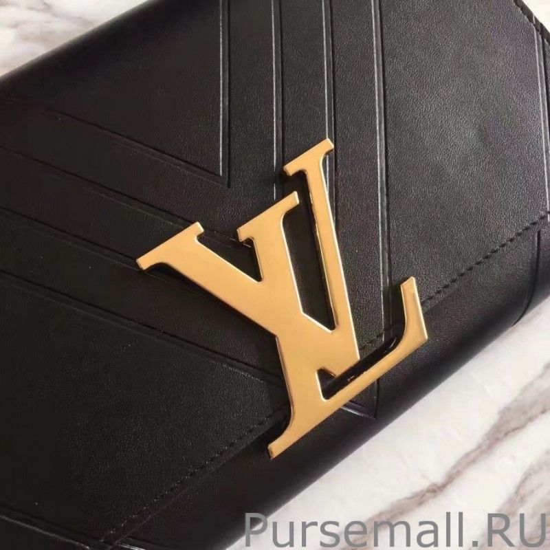 Pochette GM In Red Calfskin M54230