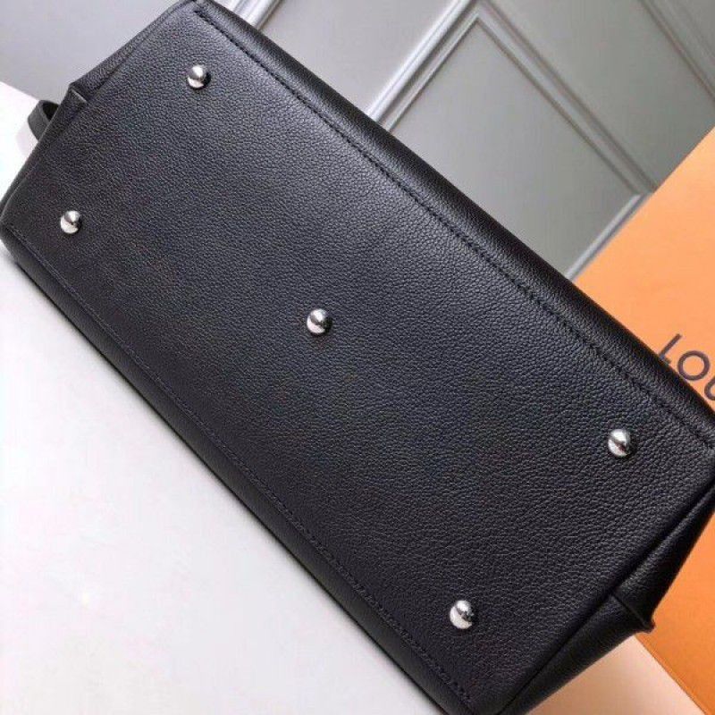 Lockme Day Tote Bag M53730