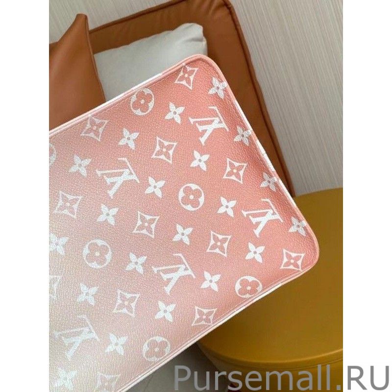 OnTheGo GM Bag Monogram Giant M57640