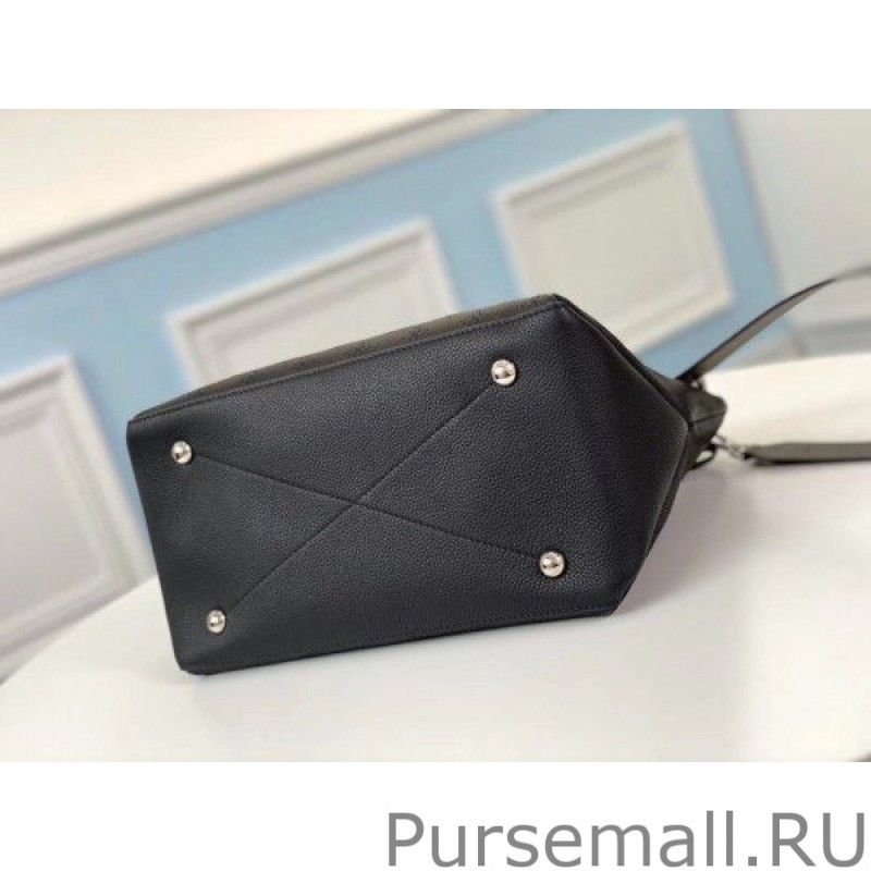 Beaubourg Hobo MM Mahina Leather M56073