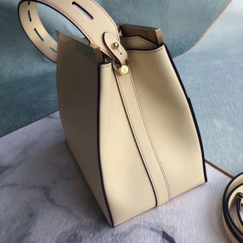 City Frame Bag Taiga Leather M52719