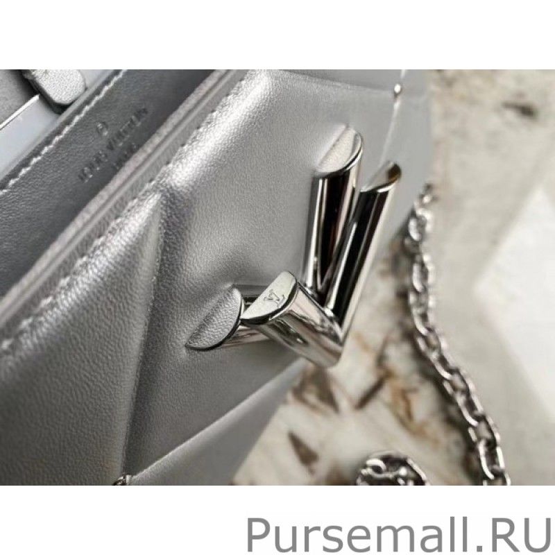Twist PM Bag In Silver Lambskin M59031