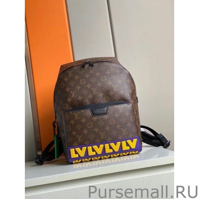 Discovery Backpack Monogram Canvas M57965
