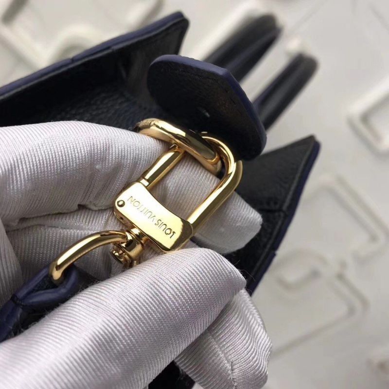 Zipped Handbag PM Monogram Empreinte M54196