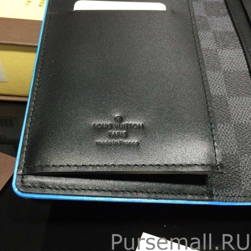 Brazza Wallet Damier Cobalt N63243