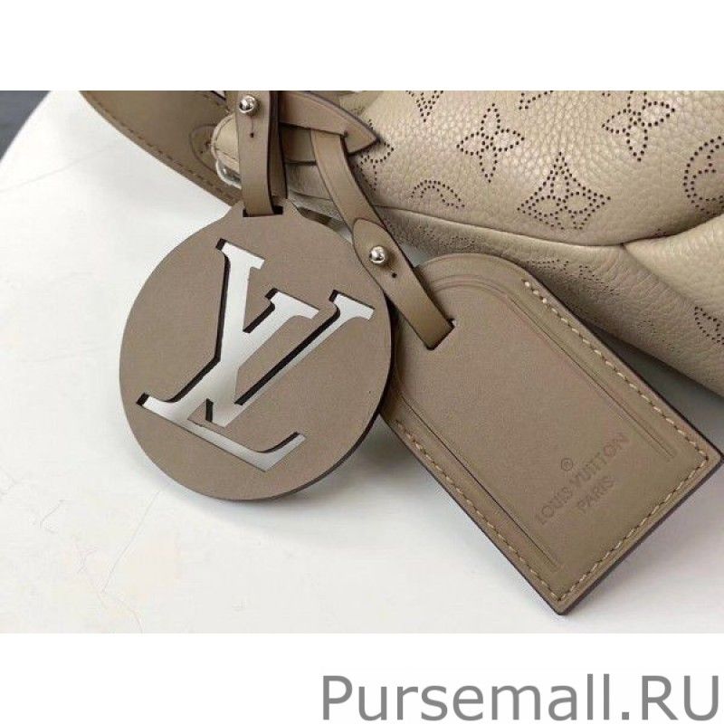 Beaubourg Hobo MM Mahina Leather M56084