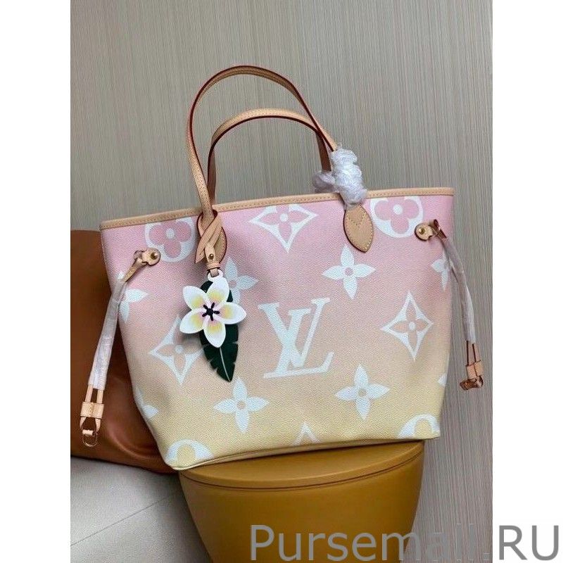 Neverfull MM Bag Monogram Giant M45680