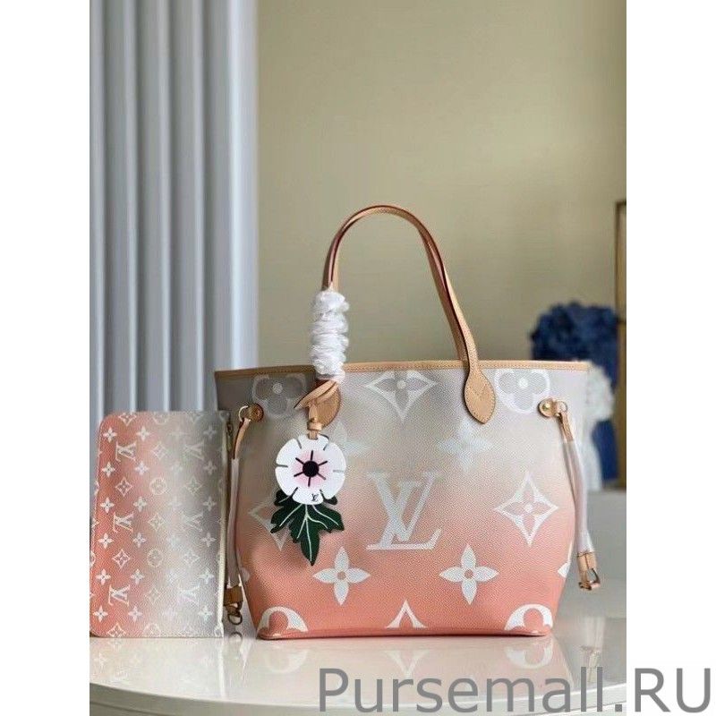 Neverfull MM Bag Monogram Giant M45679