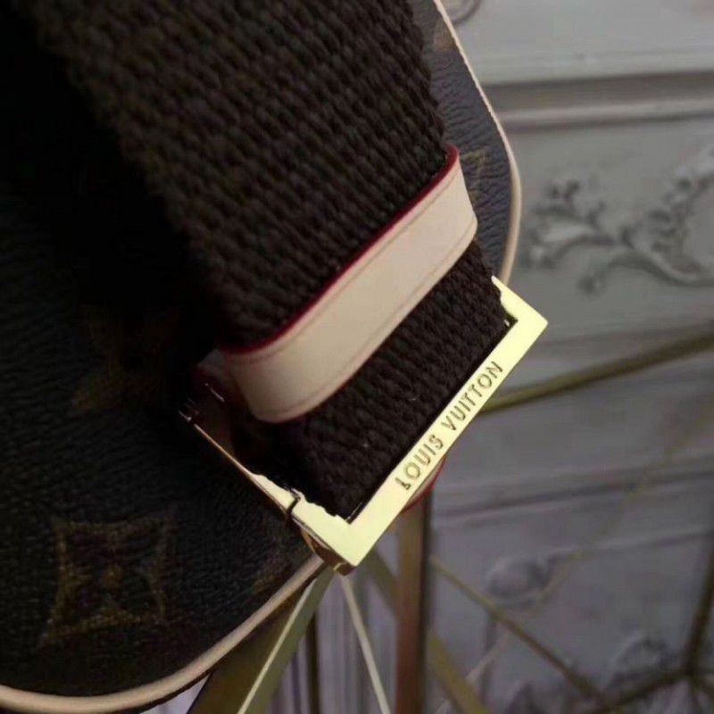 Pochette Gange Monogram Canvas M51870