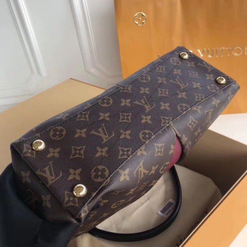 V Tote MM Monogram Canvas M43949