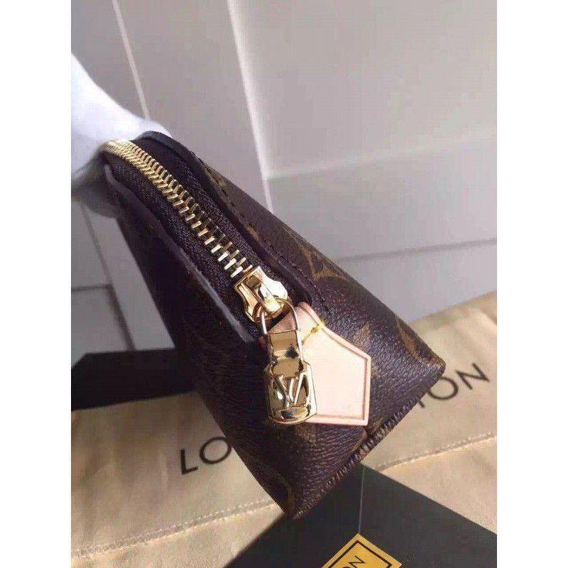 Cosmetic Pouch Monogram Canvas M47515