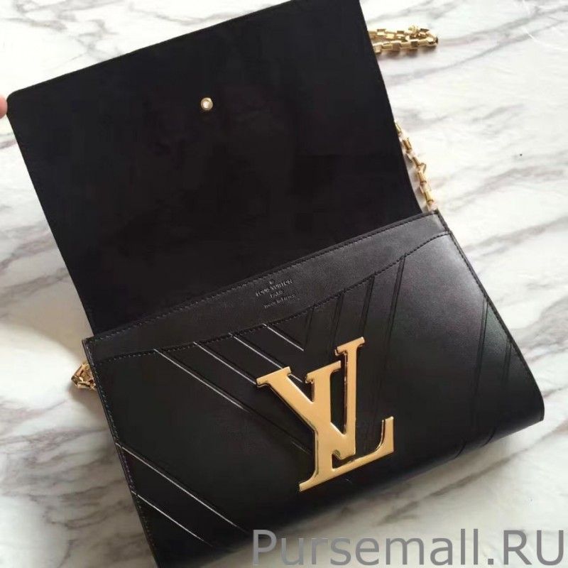 Pochette GM In Red Calfskin M54230