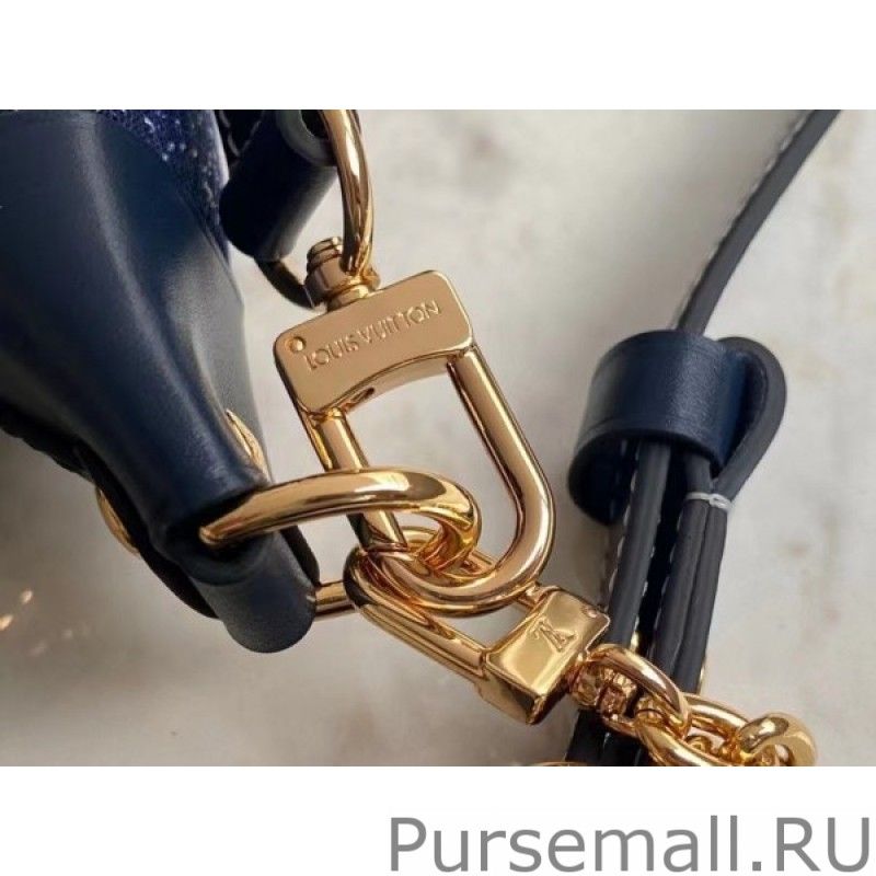 Loop Bag In Monogram Denim M81166