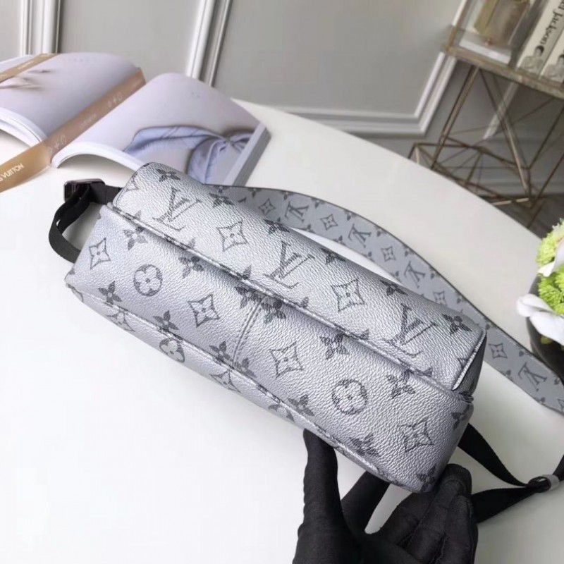 Messenger PM Bag Monogram Canvas M43843 White