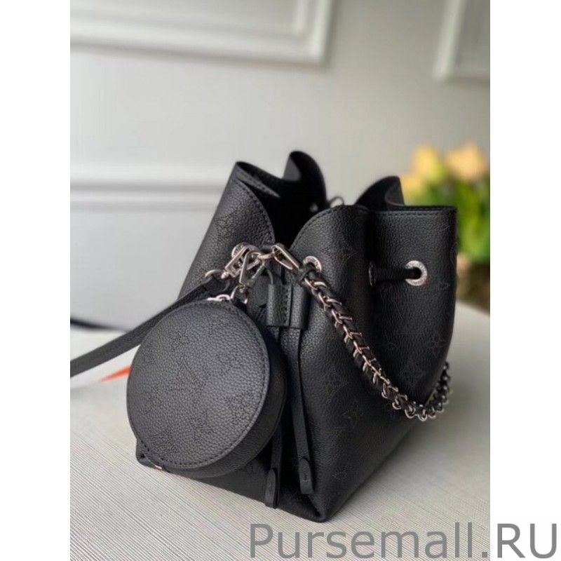 Bella Bag In Black Mahina Leather M57070
