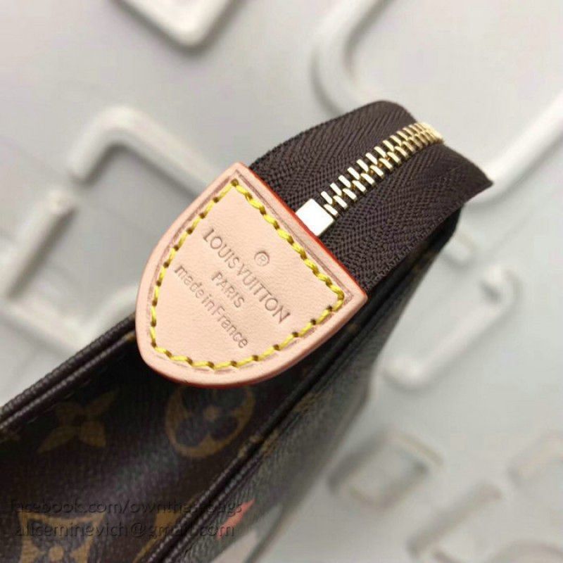 Family Print Pochette Voyage MM M61692