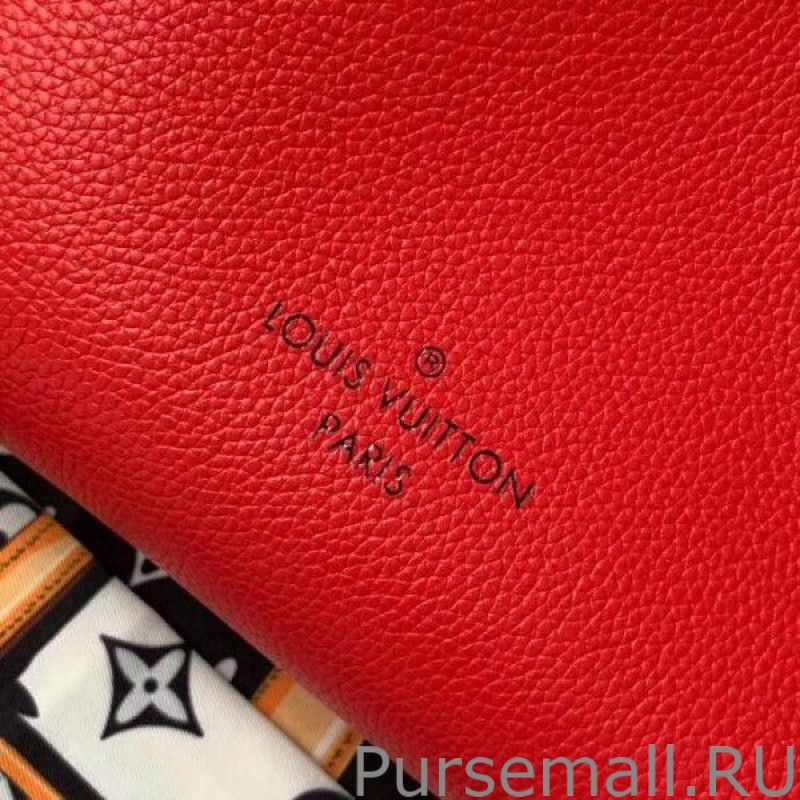 On My Side Bag Monogram Calfskin M53824