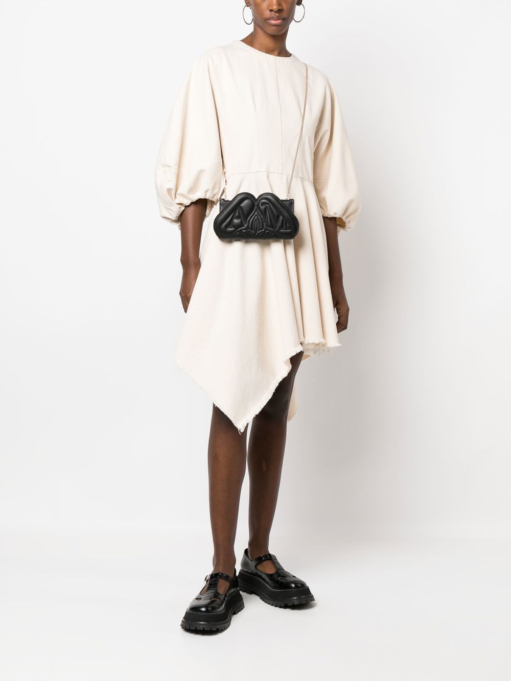 Alexander McQueen embossed logo wallet-on-chain