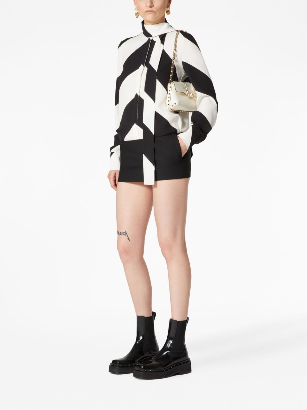 Valentino Garavani Rockstud brushed-leather shoulder bag