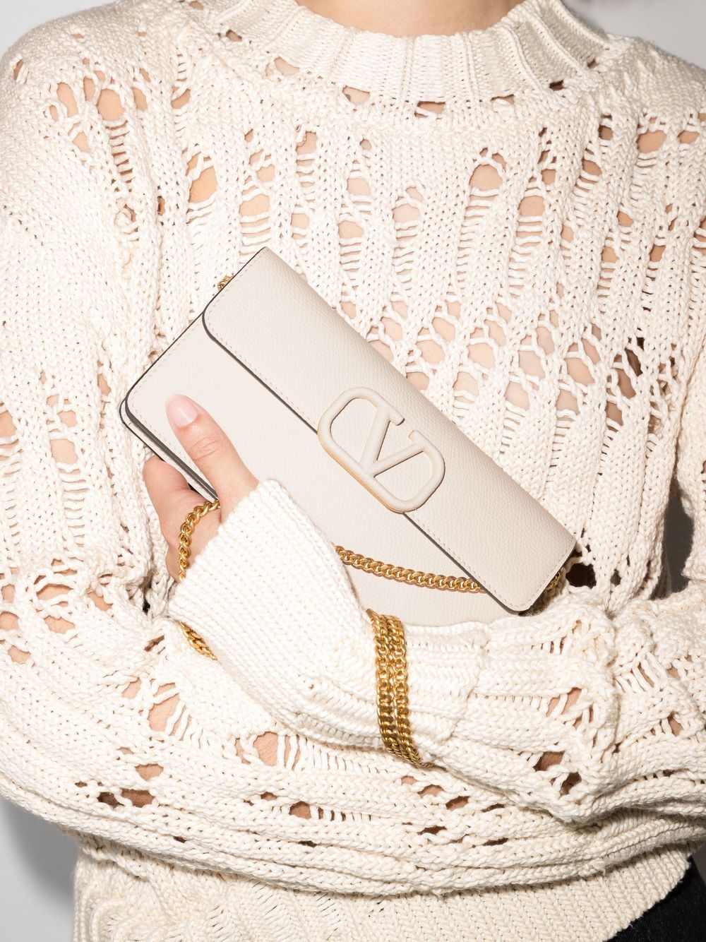 Valentino Garavani VLogo Signature leather chain wallet