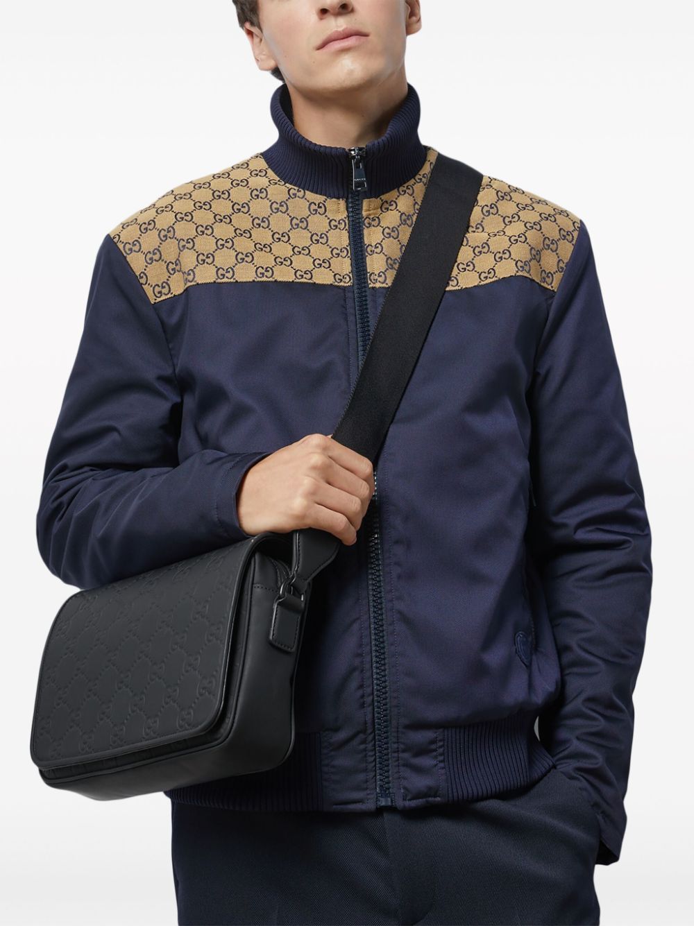 G*u*i gg-logo crossbody bag