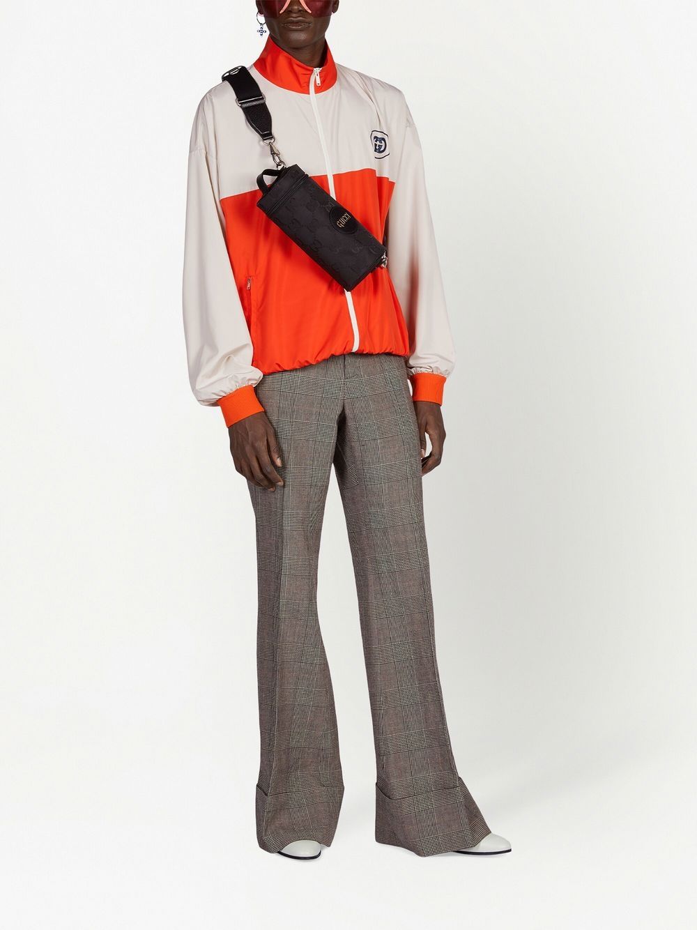 G*u*i off the grid shoulder bag