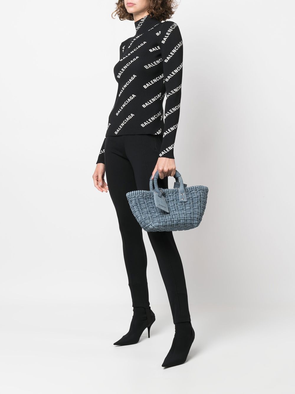 Ba*len*cia*ga bistro denim bascket bag